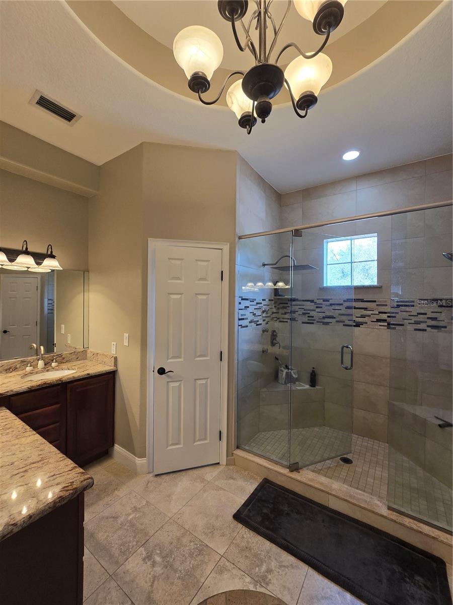 ROBERTS ISLAND 51 17 - Residential