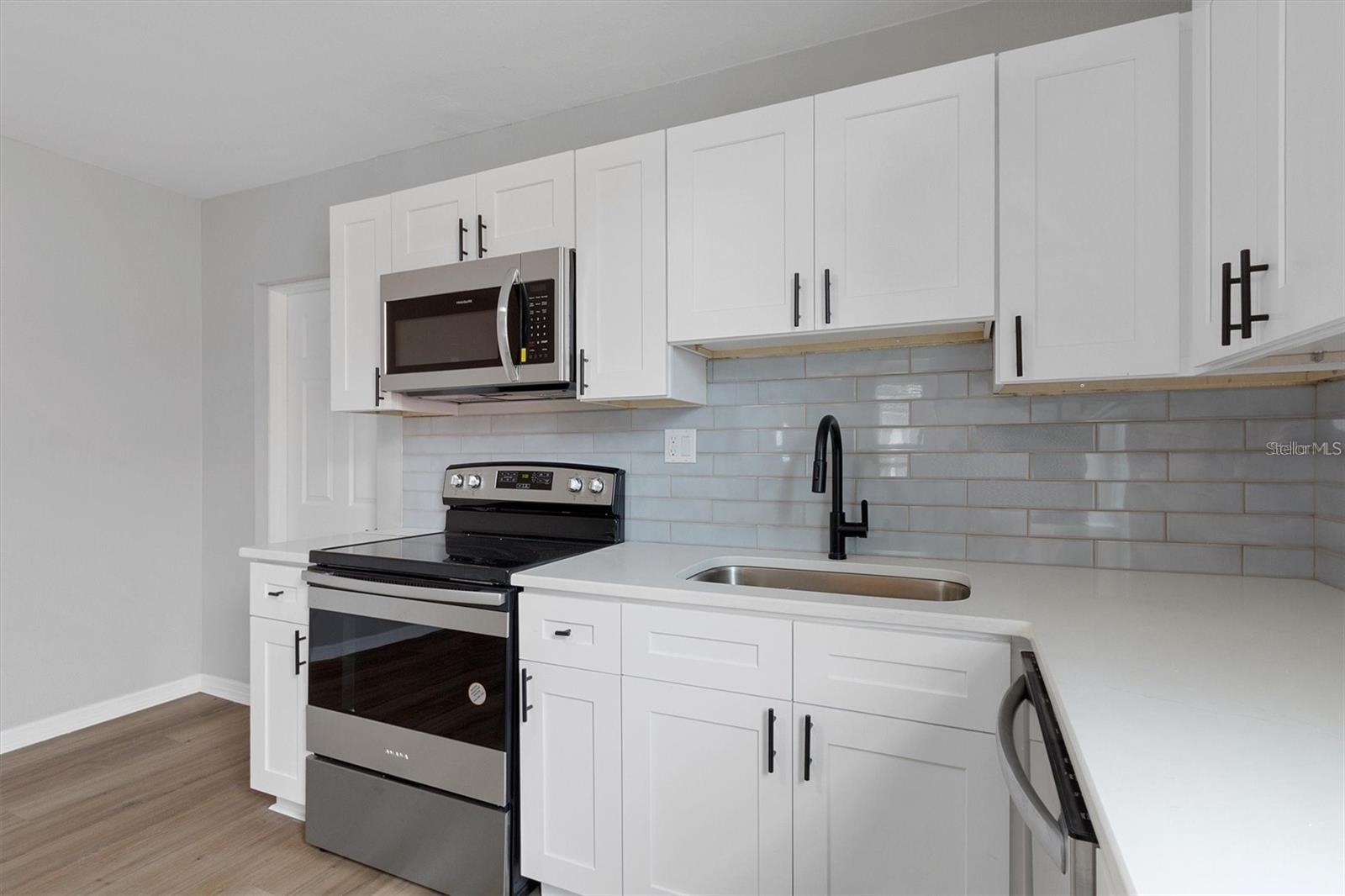 EAST TAMPA BLOCKS 1 TO 40 - Residential Lease