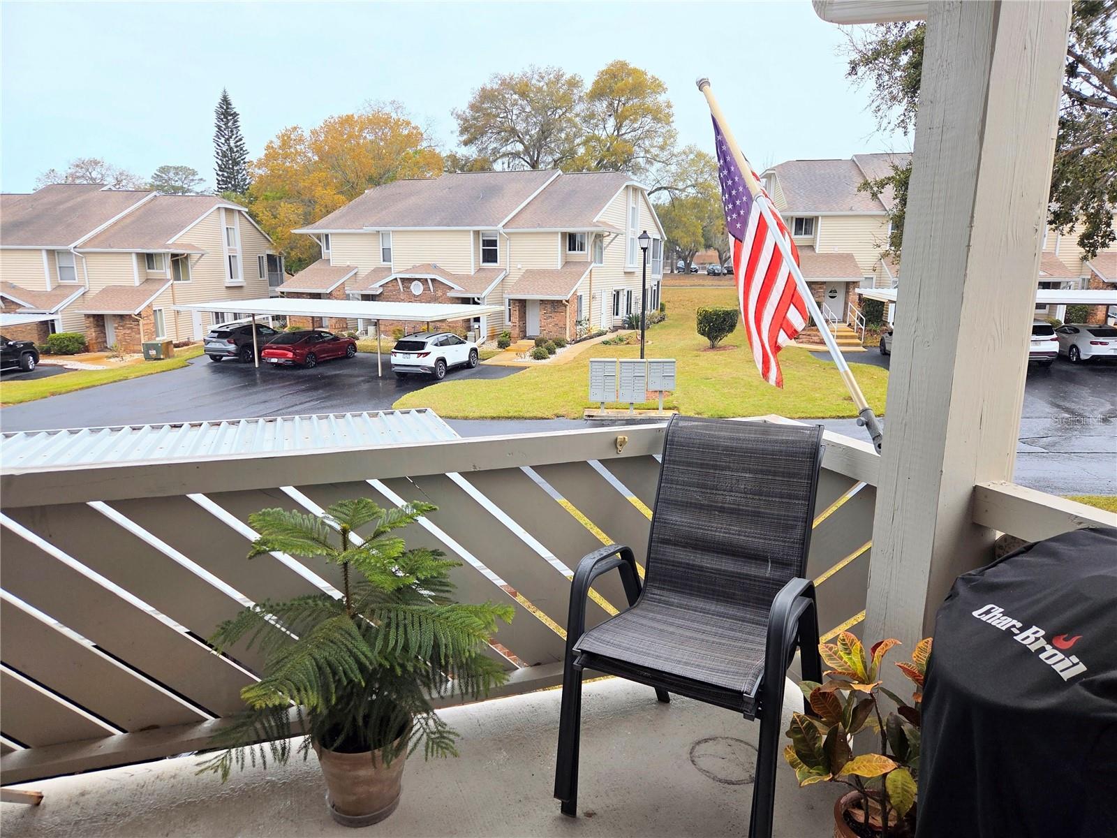 EAGLESWOOD CONDO - Residential