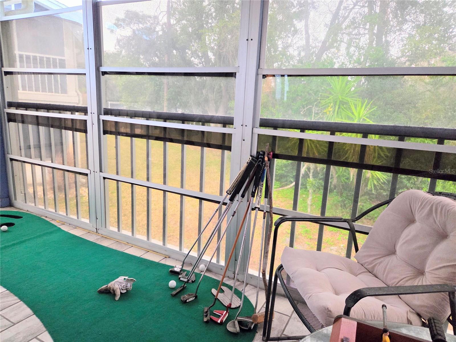 EAGLESWOOD CONDO - Residential