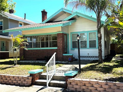160 16TH AVENUE NE ST PETERSBURG FL 33704