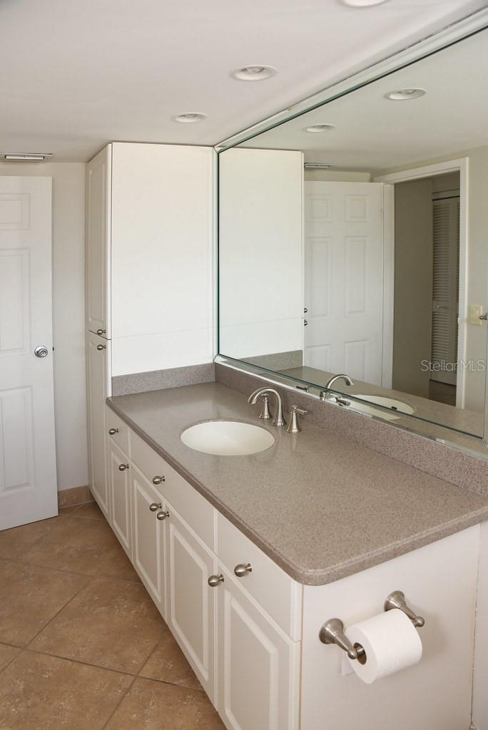 BAYWAY ISLES POINT BRITTANY TWO - Residential Lease