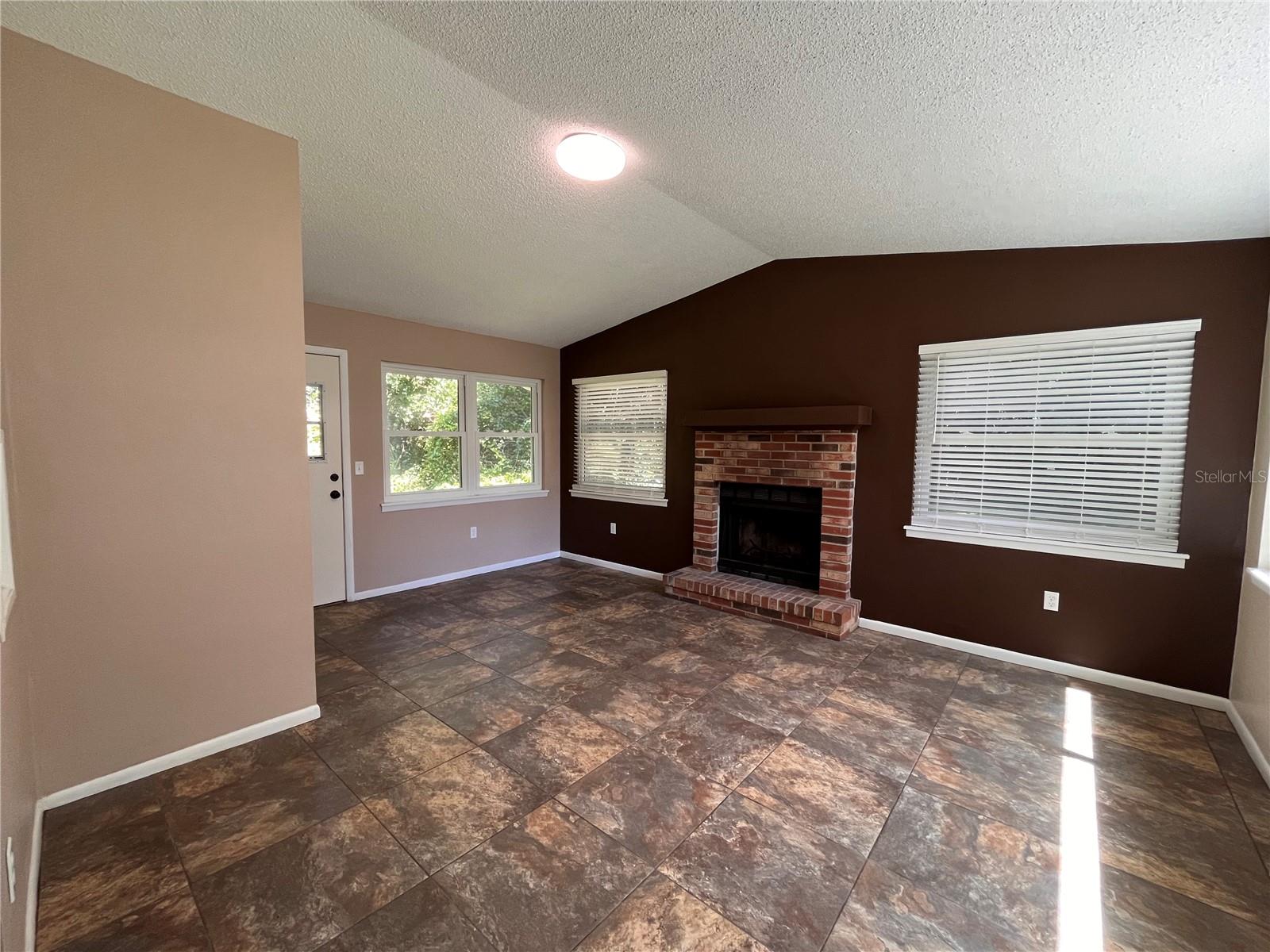 KELLERS SUB - Residential