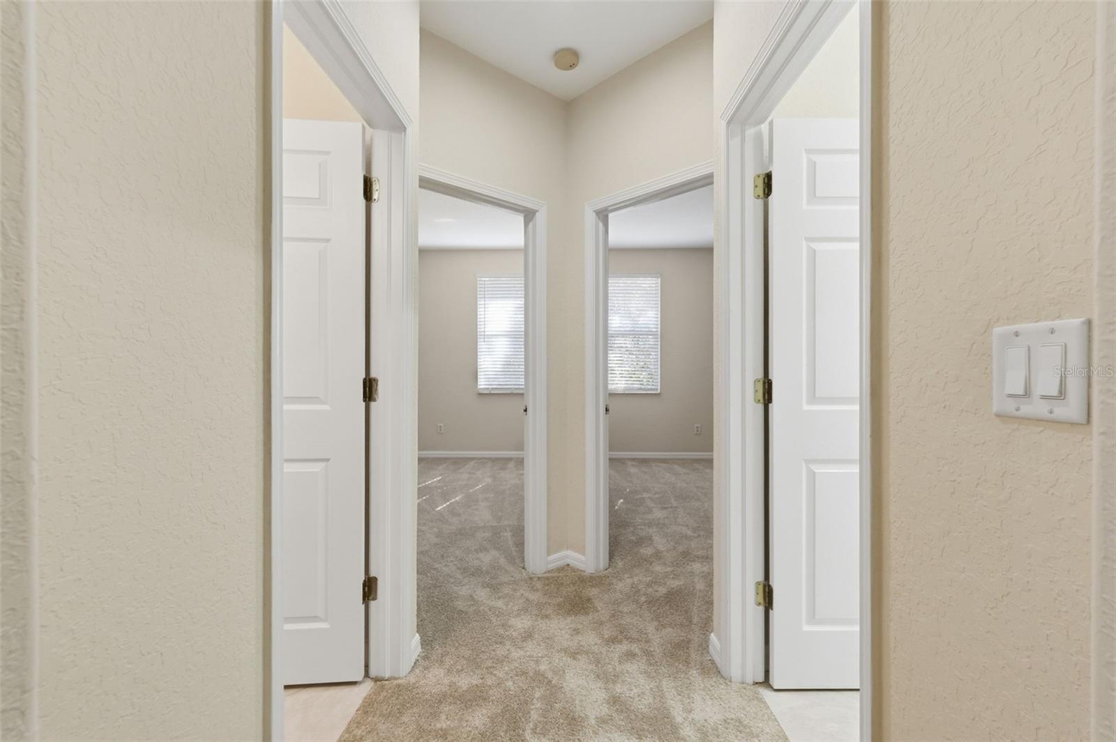 SEVEN OAKS - Residential