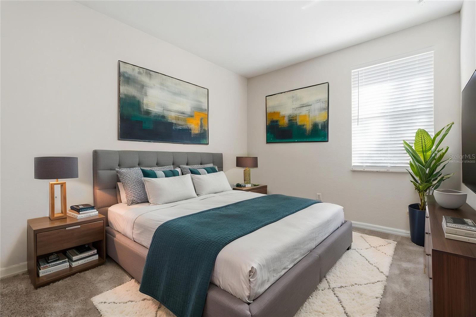 SEVEN OAKS - Residential