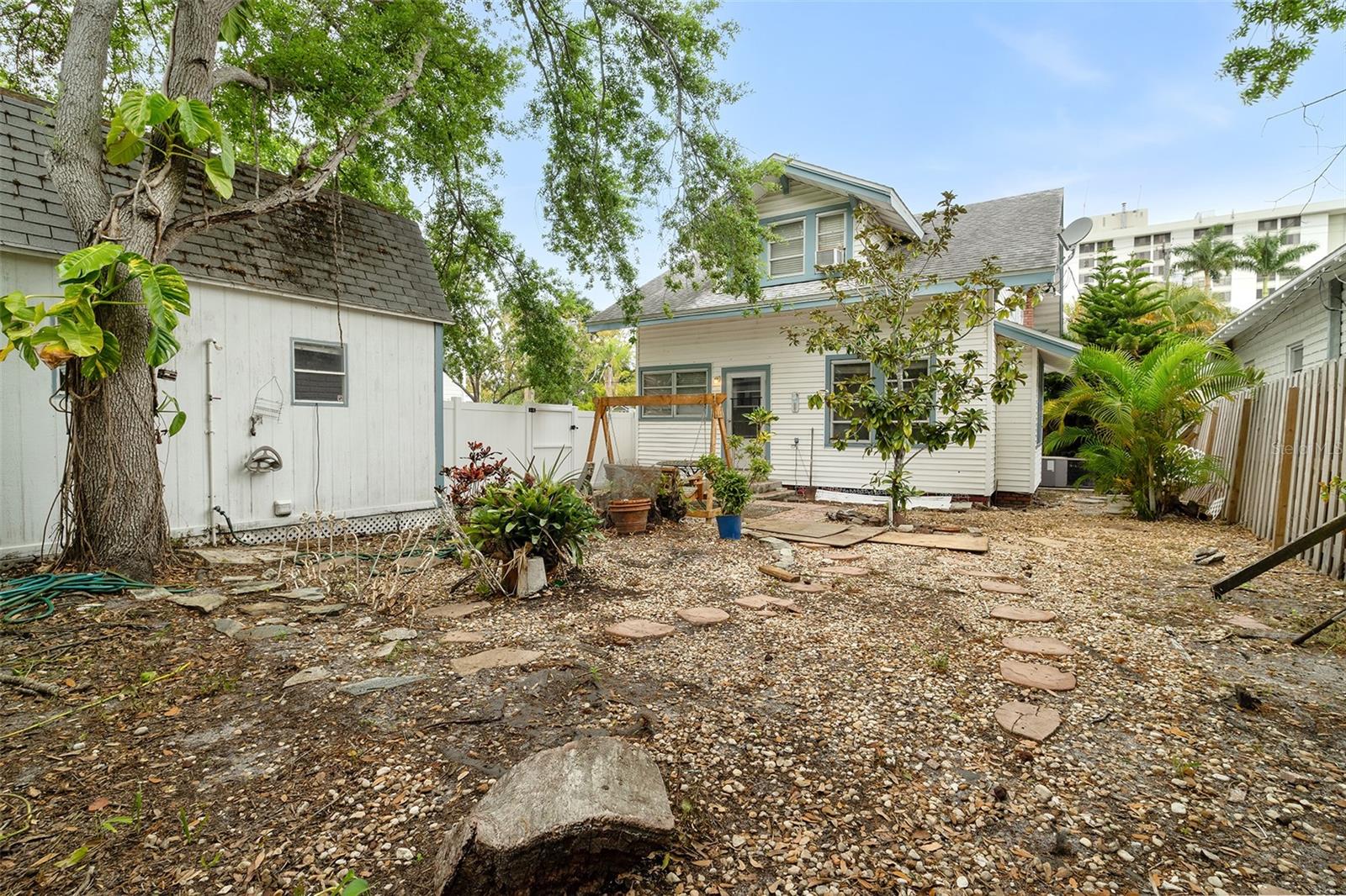 CORNWELL HORTON ADD - Residential