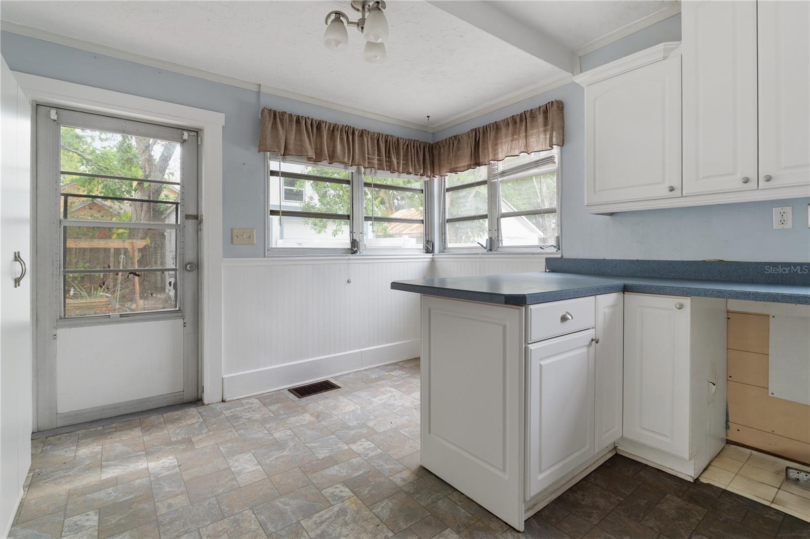 CORNWELL HORTON ADD - Residential