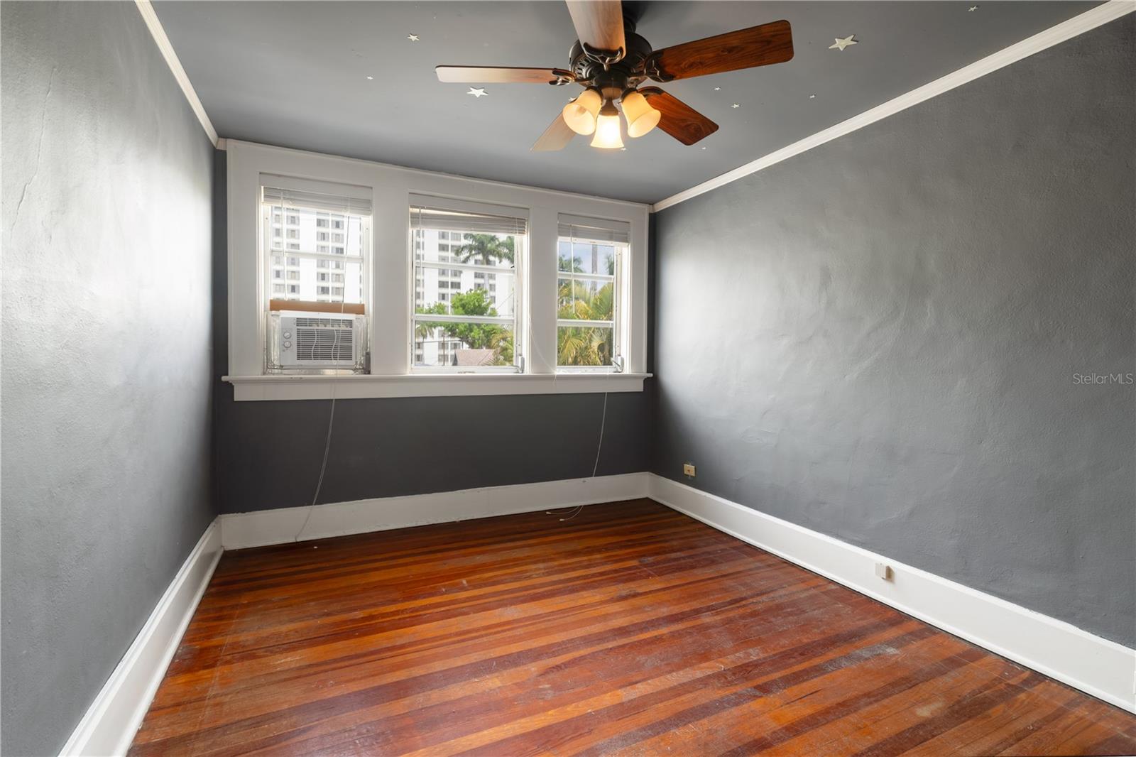 CORNWELL HORTON ADD - Residential