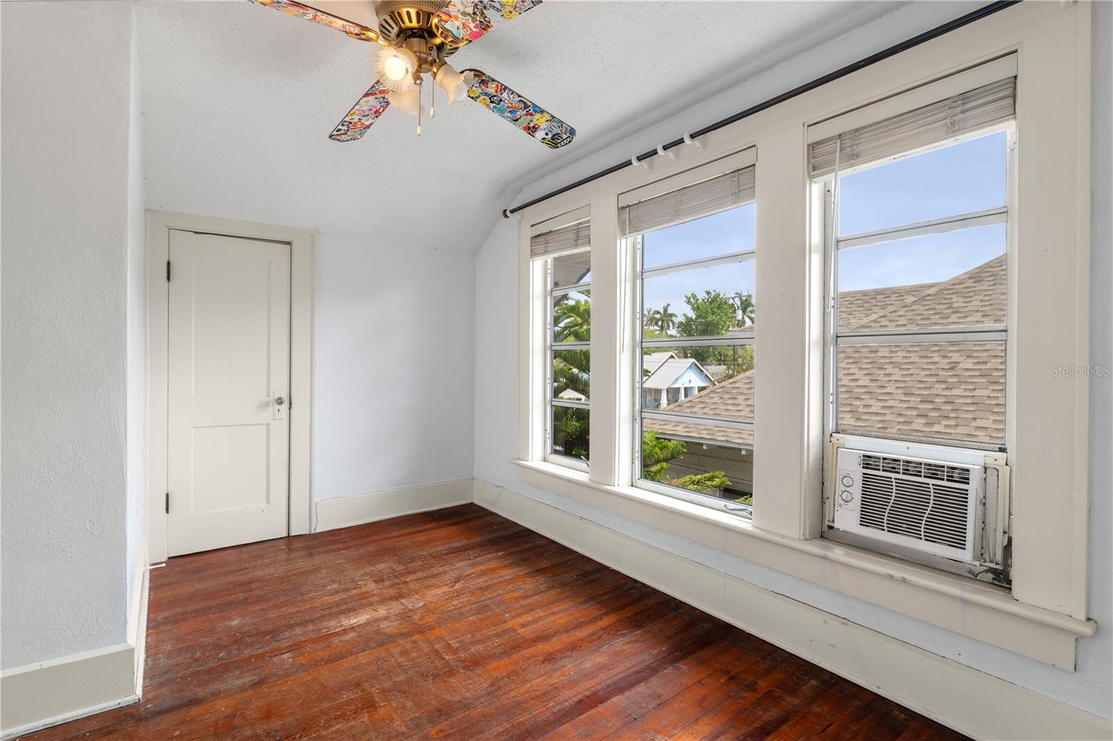 CORNWELL HORTON ADD - Residential