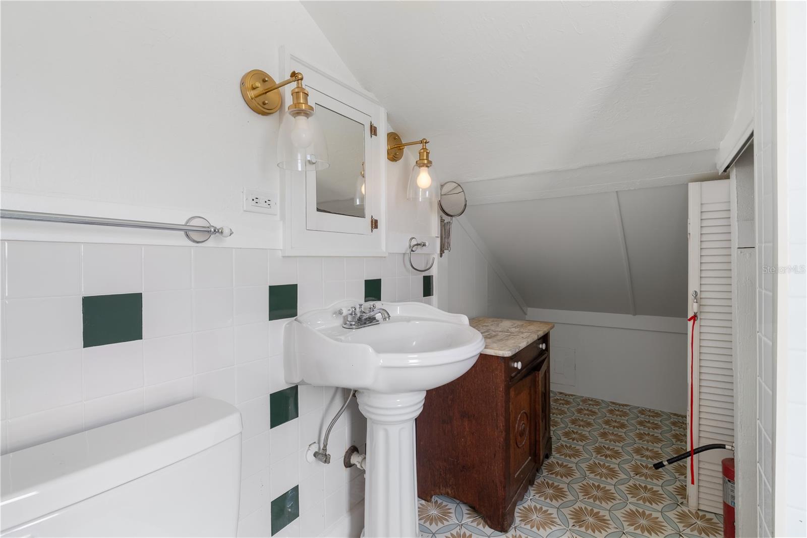 CORNWELL HORTON ADD - Residential