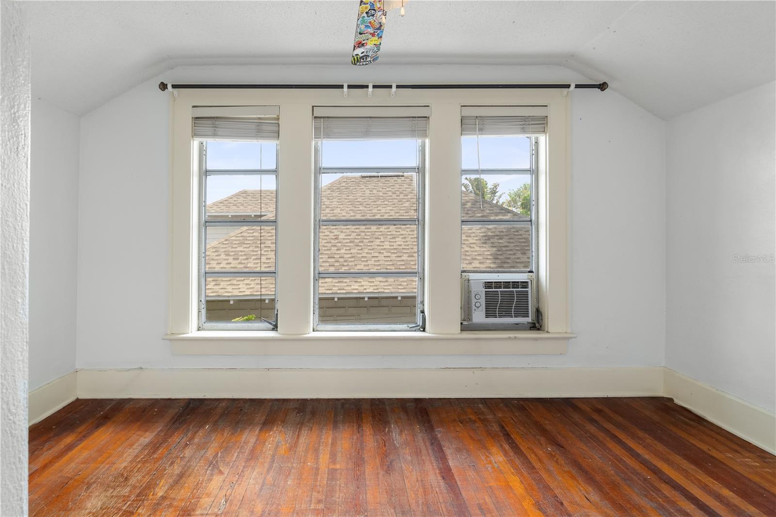 CORNWELL HORTON ADD - Residential