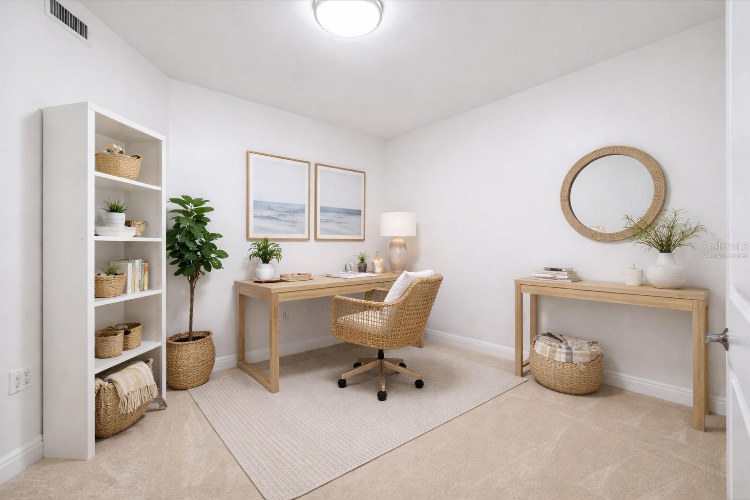 PLAZA @ FIVE POINTS - Residential