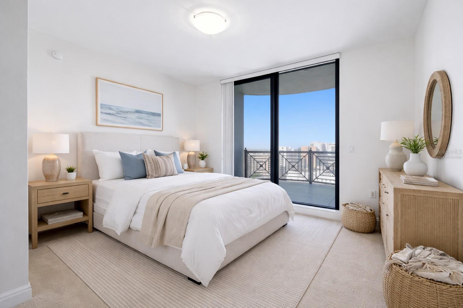 PLAZA @ FIVE POINTS - Residential