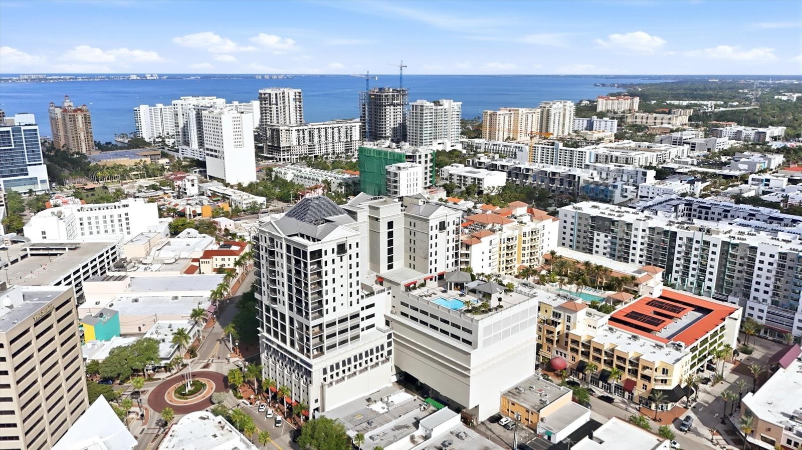 PLAZA @ FIVE POINTS - Residential