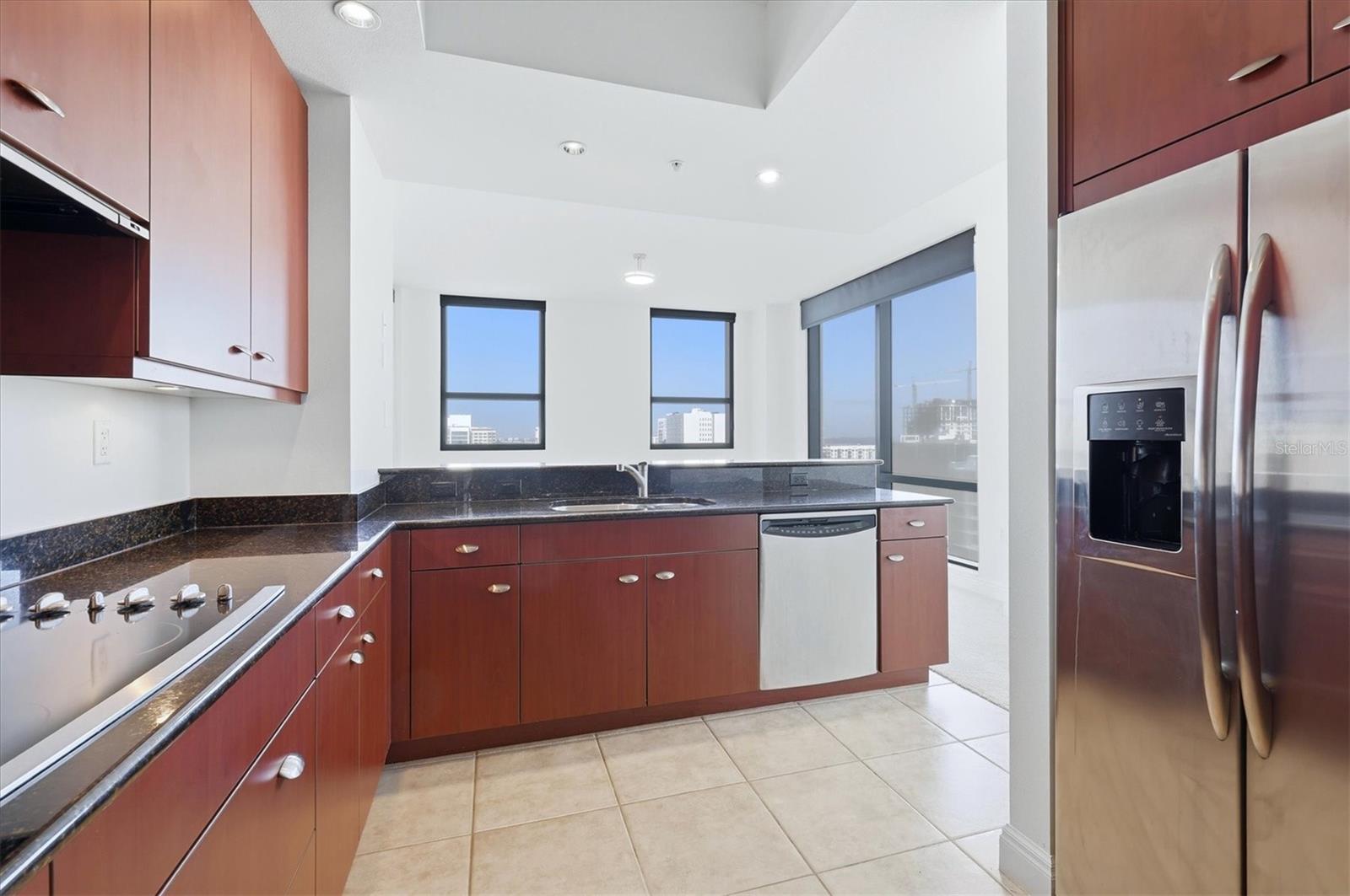 PLAZA @ FIVE POINTS - Residential