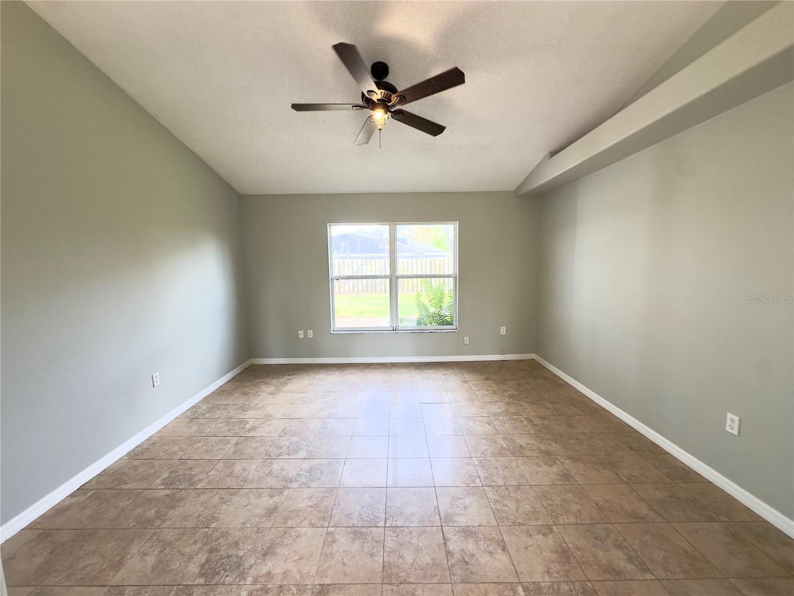 4215 RED BIRD AVENUE