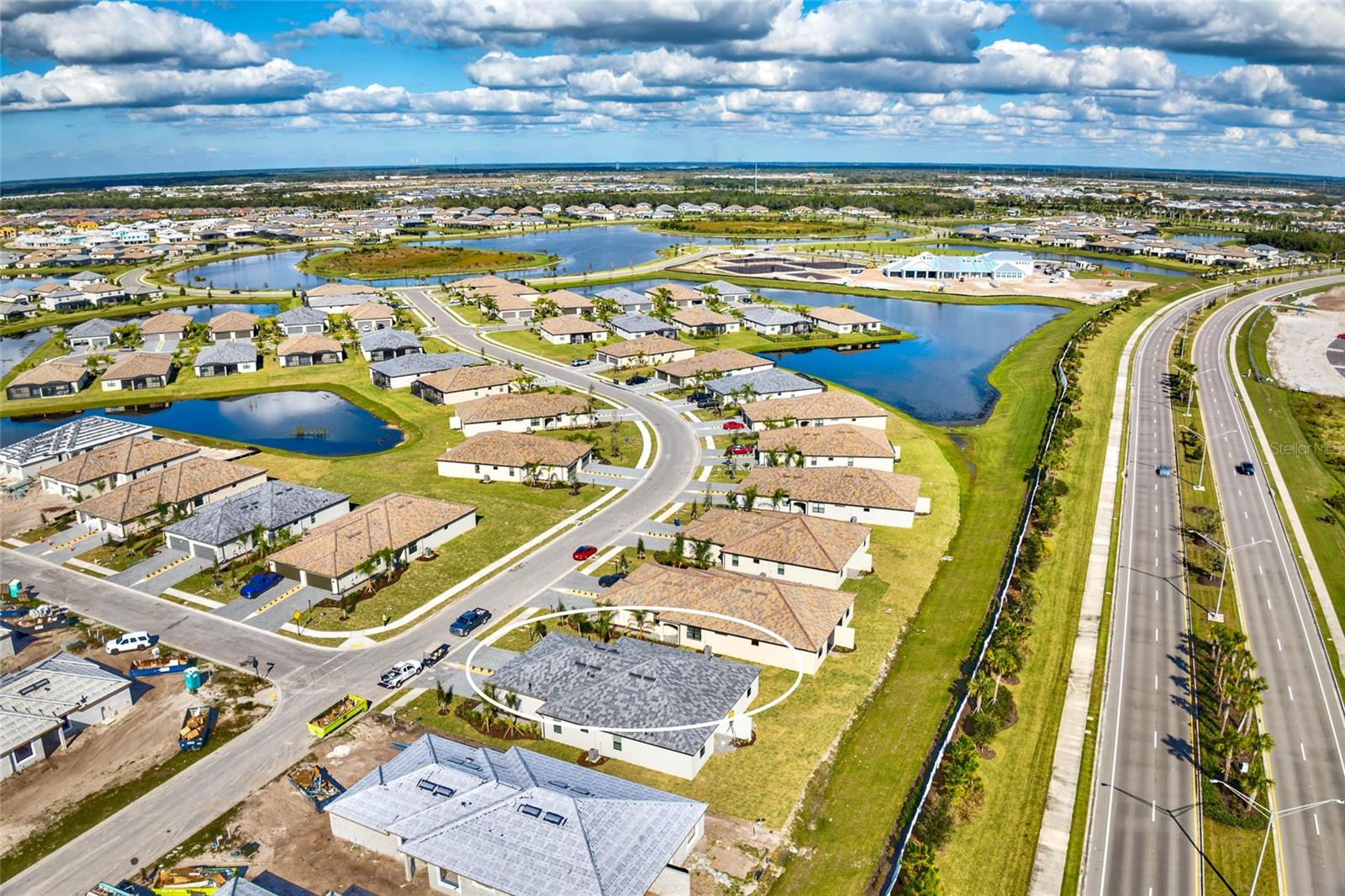 LORRAINE LAKES PH I - Residential Lease