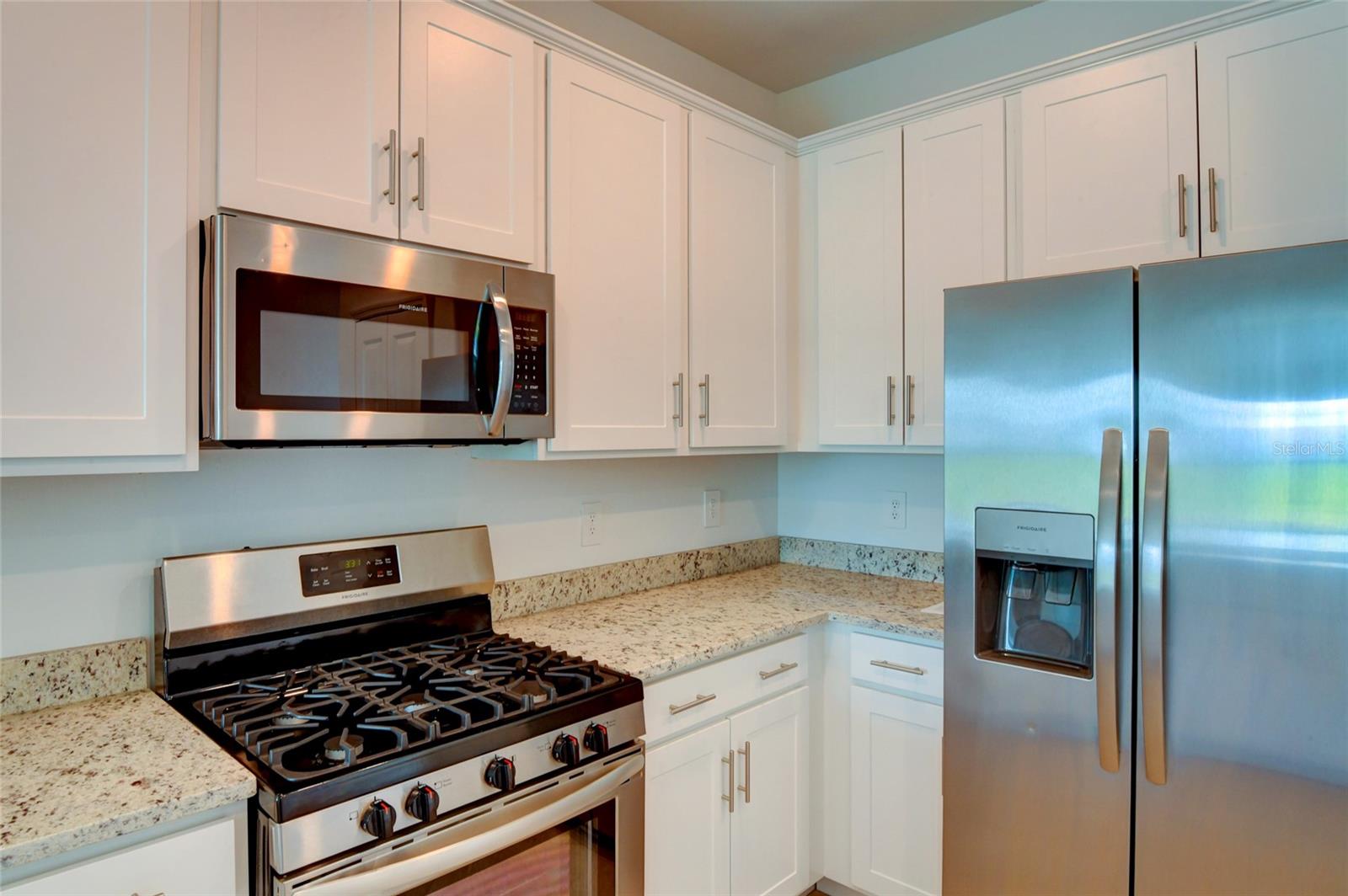 LORRAINE LAKES PH I - Residential Lease