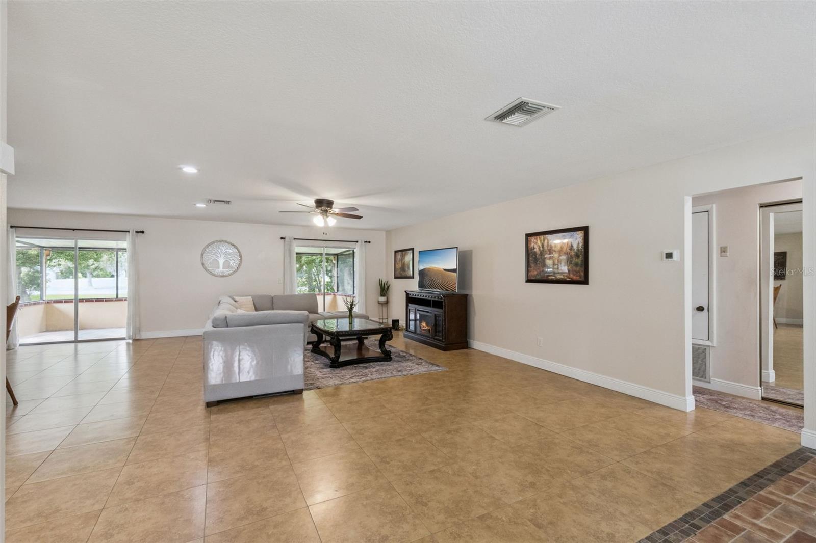 5246 MAYAPPLE CIRCLE
