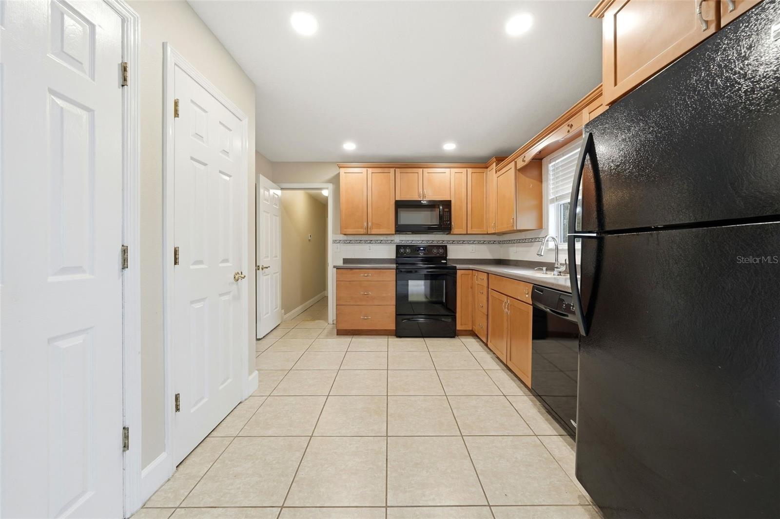 PINE HARBOUR SUB - Residential Lease