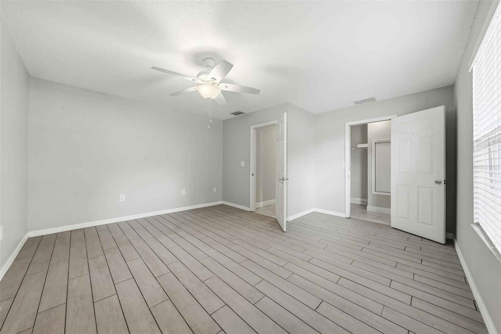 PINE HARBOUR SUB - Residential Lease