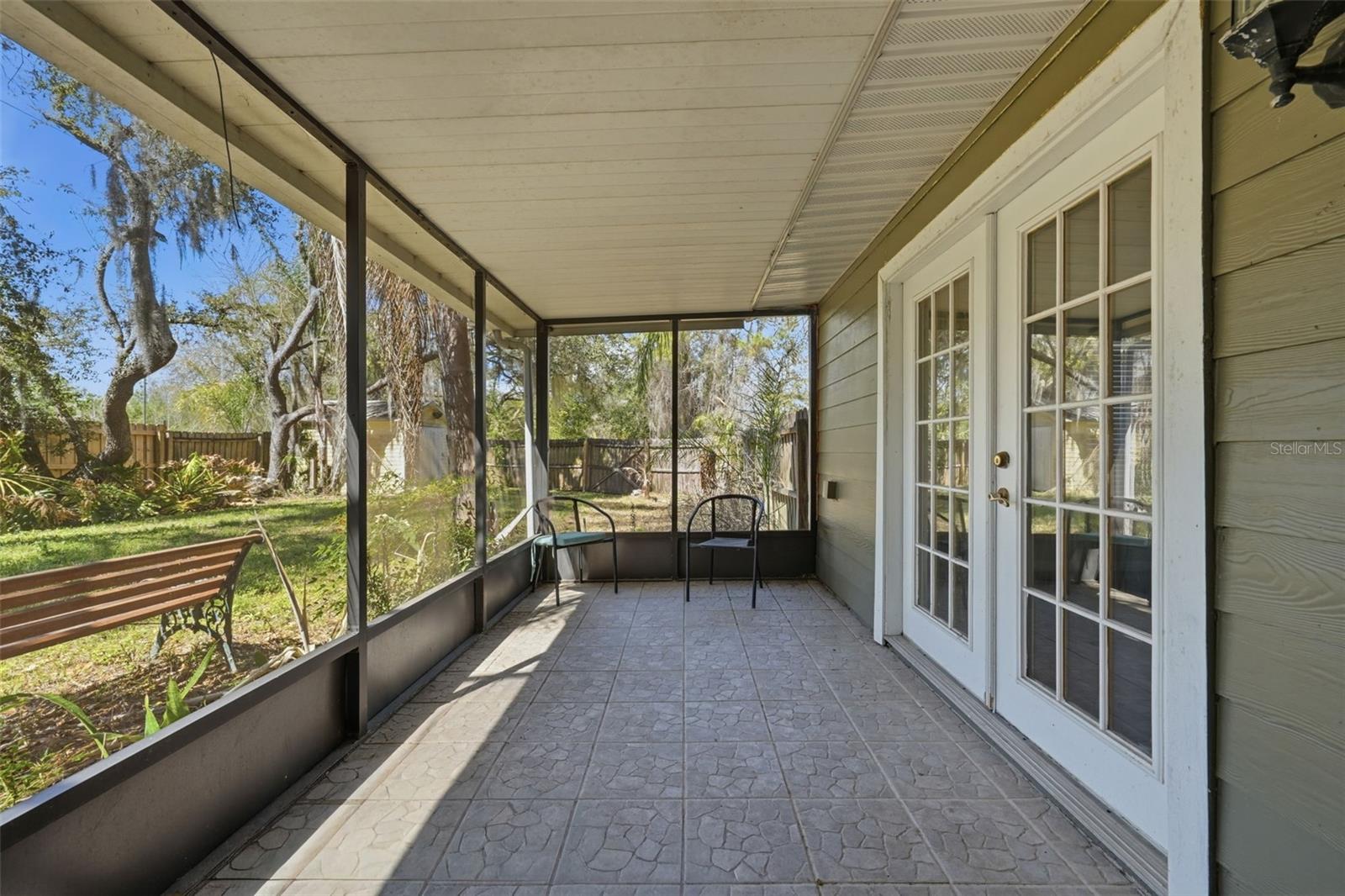 PINE HARBOUR SUB - Residential Lease