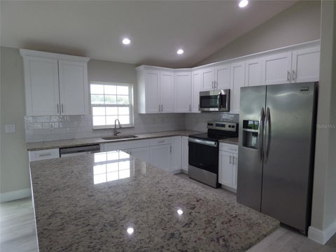 Tiny photo for 16872 SW 39th Circle, Ocala, FL 34473 (MLS # O6437517)