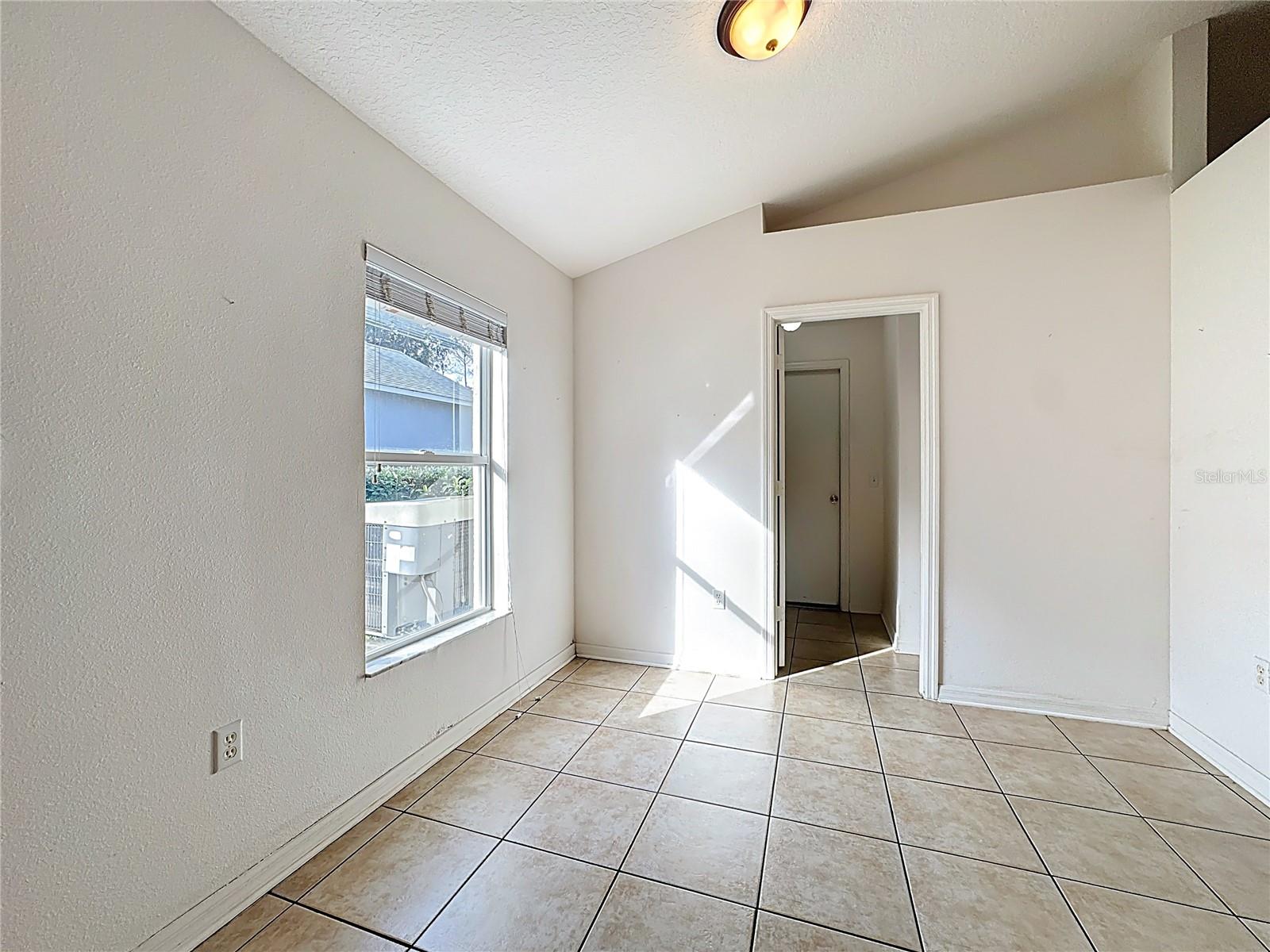 TAVARES FOXBOROUGH - Residential