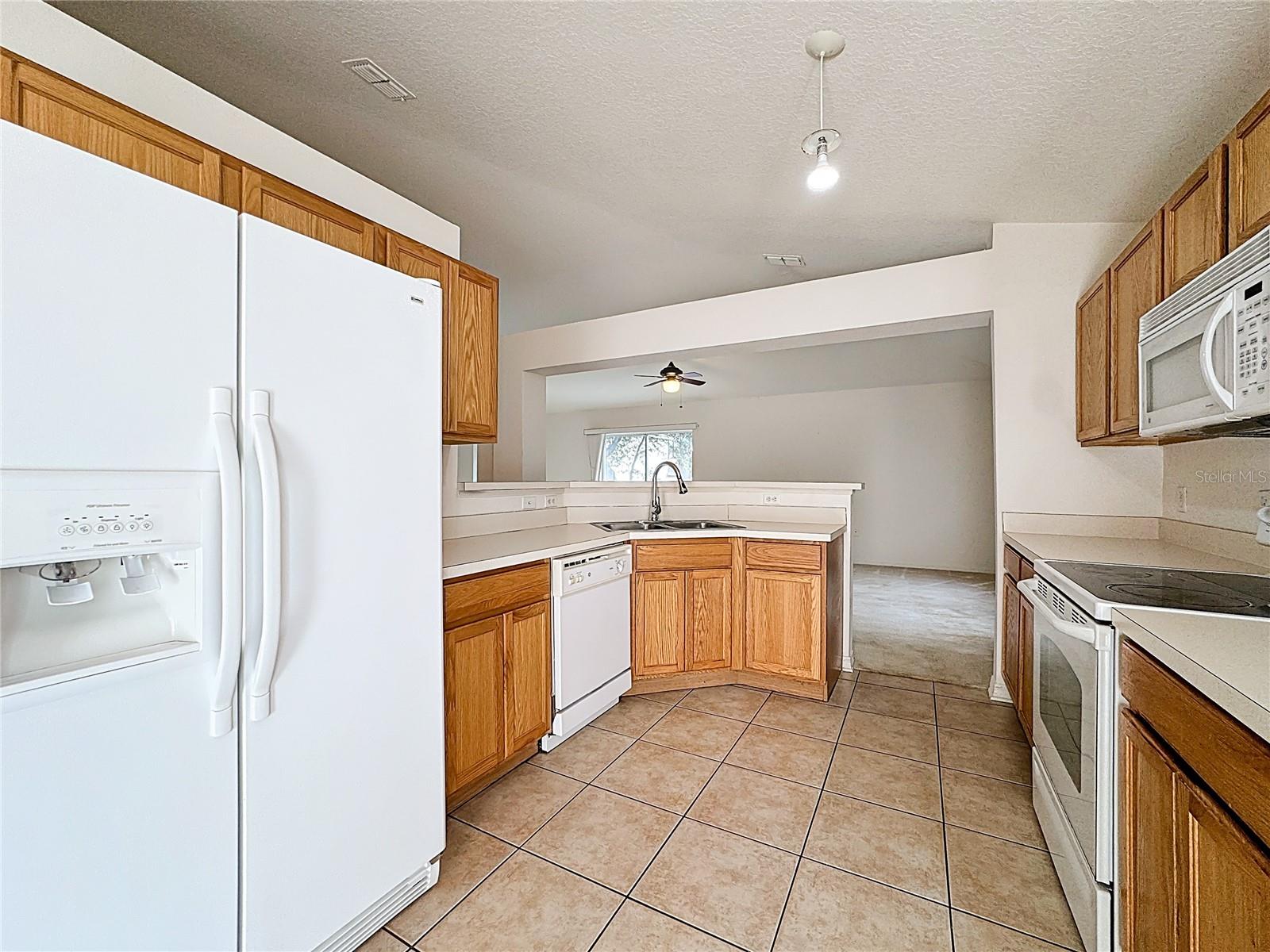 TAVARES FOXBOROUGH - Residential