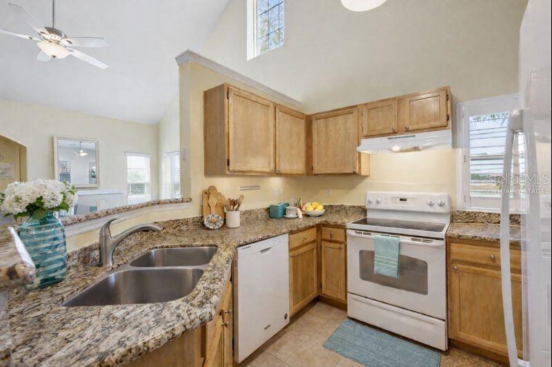 RUNAWAY BEACH CLUB CONDO - Residential