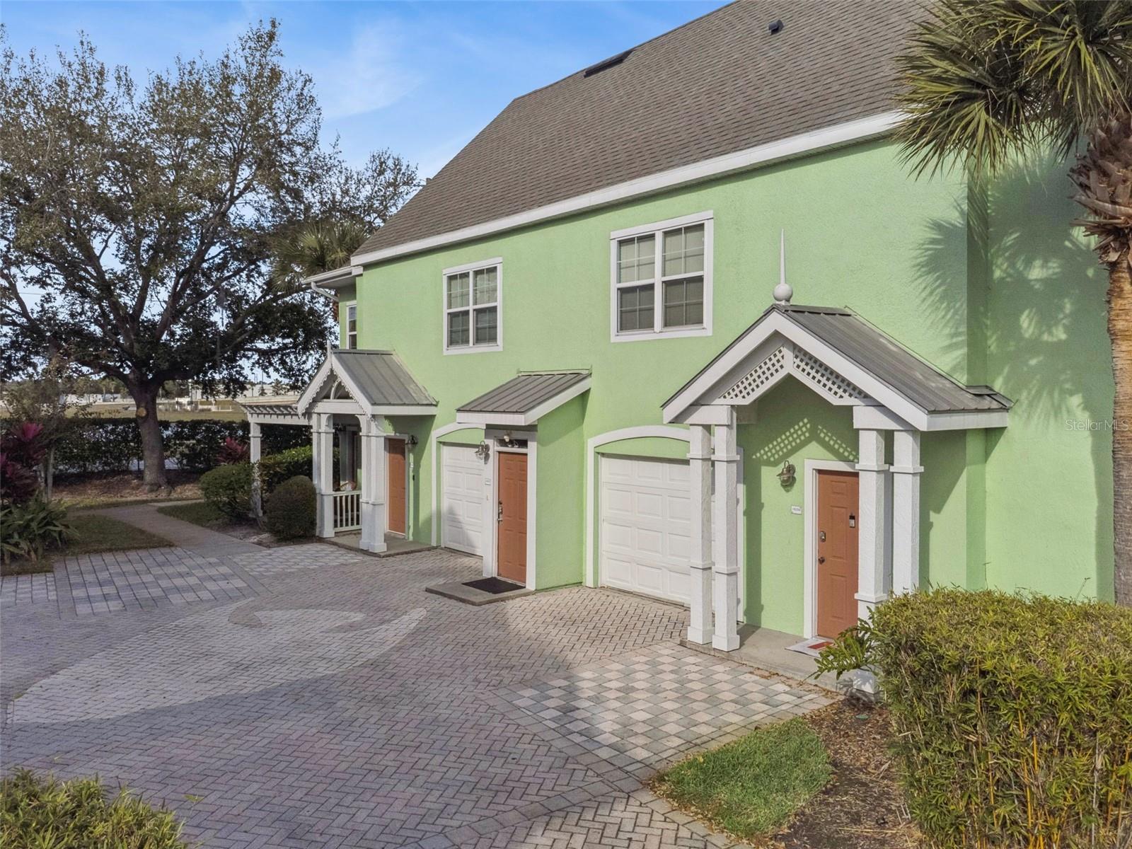 RUNAWAY BEACH CLUB CONDO - Residential