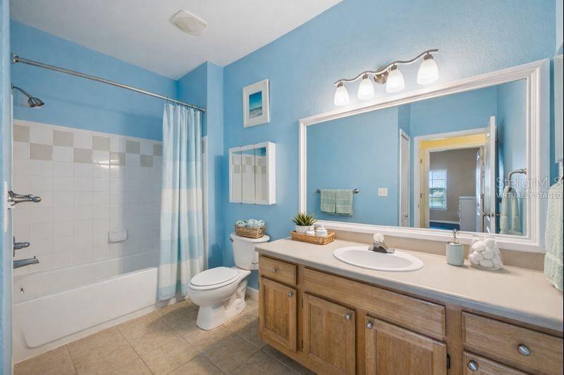 RUNAWAY BEACH CLUB CONDO - Residential