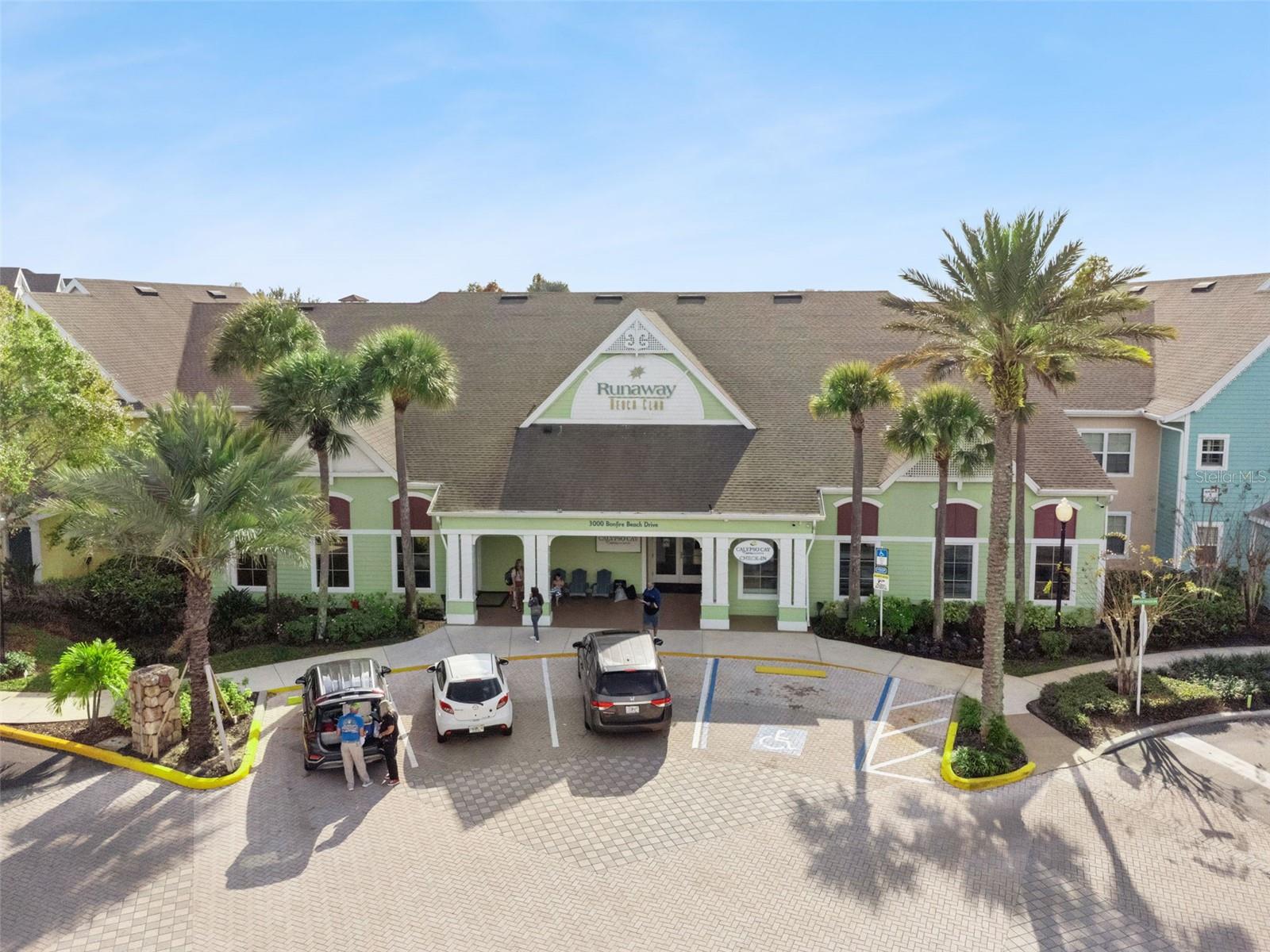 RUNAWAY BEACH CLUB CONDO - Residential