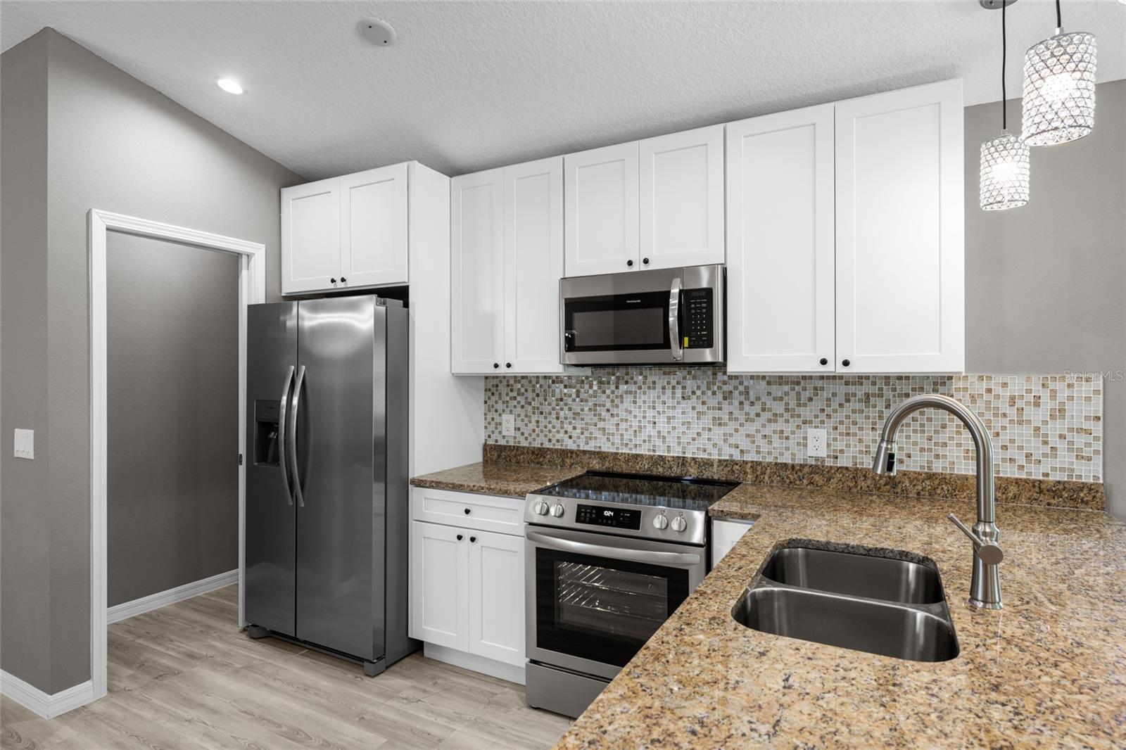 BEVERLY TERRACE - Residential