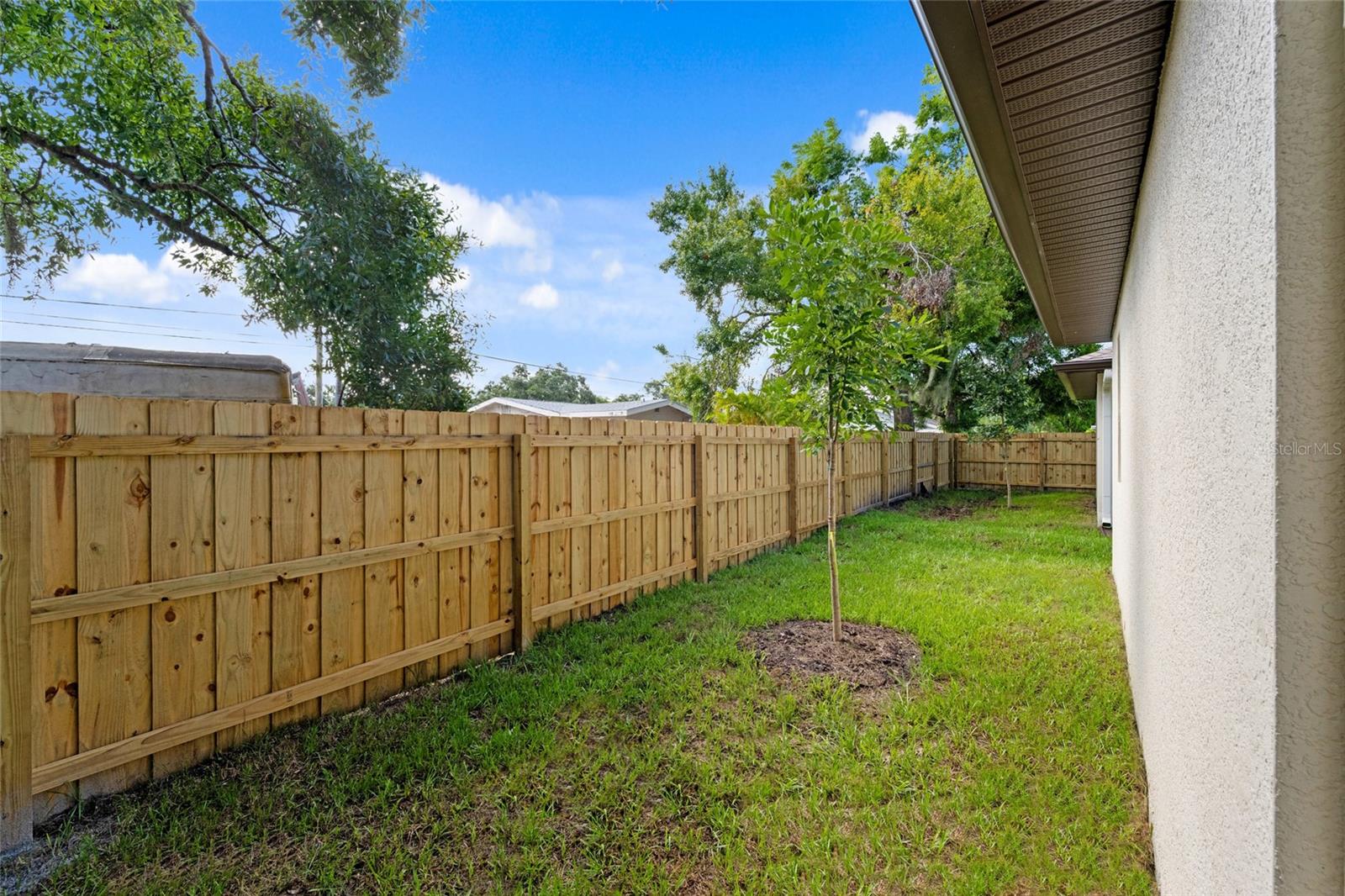 BEVERLY TERRACE - Residential