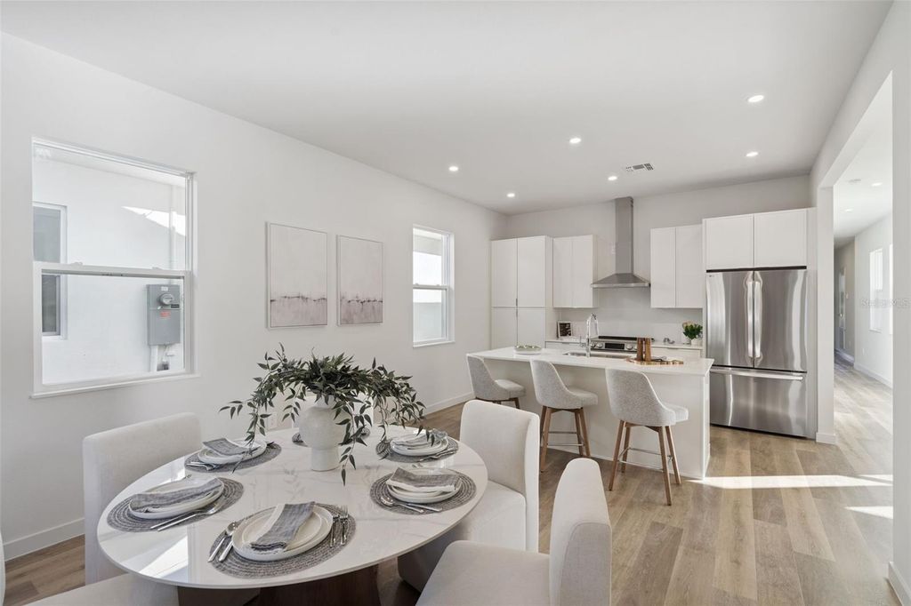 Photo of 431 Skyfield Court, Lady Lake, FL 32159 (MLS # G5109148)