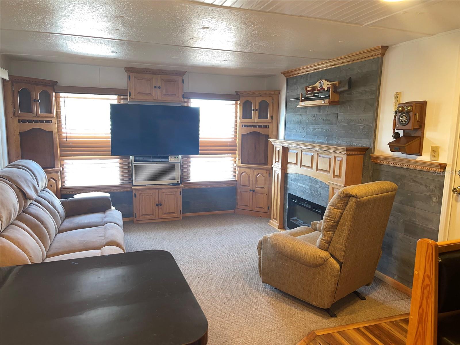 JET MOBILE HOME PARK SEC ONE CO-OP - Residential