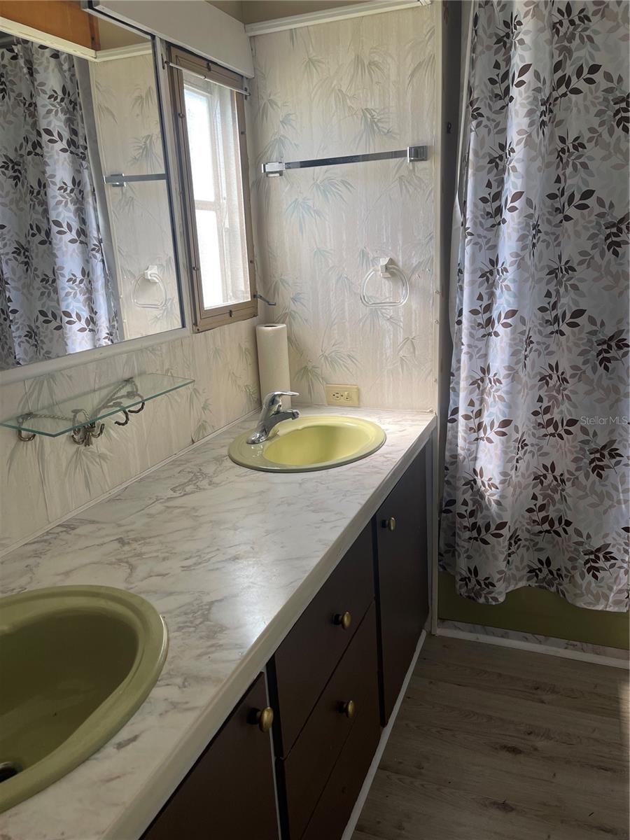 JET MOBILE HOME PARK SEC ONE CO-OP - Residential