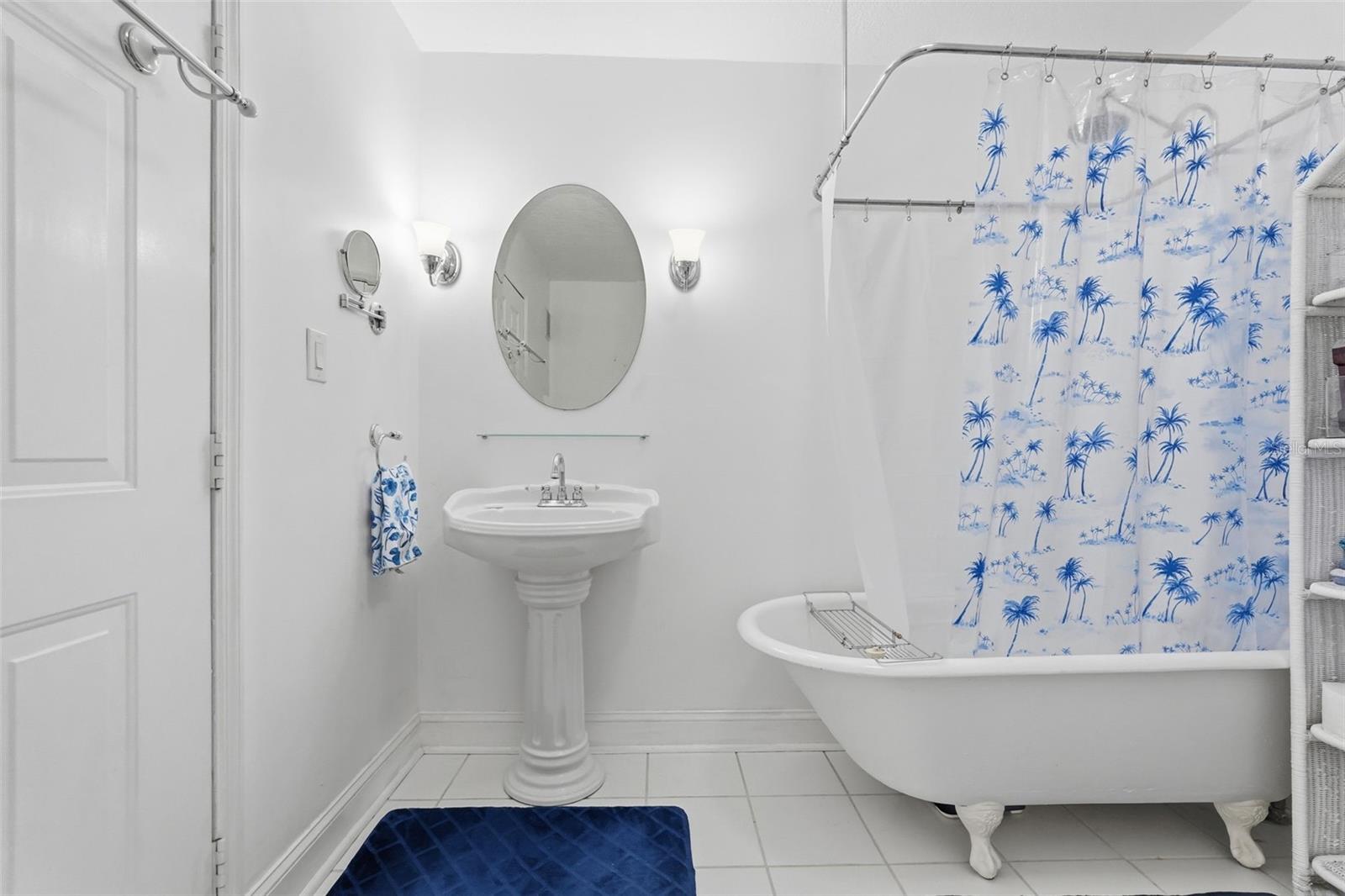 SUNSET HILLS REP - Residential