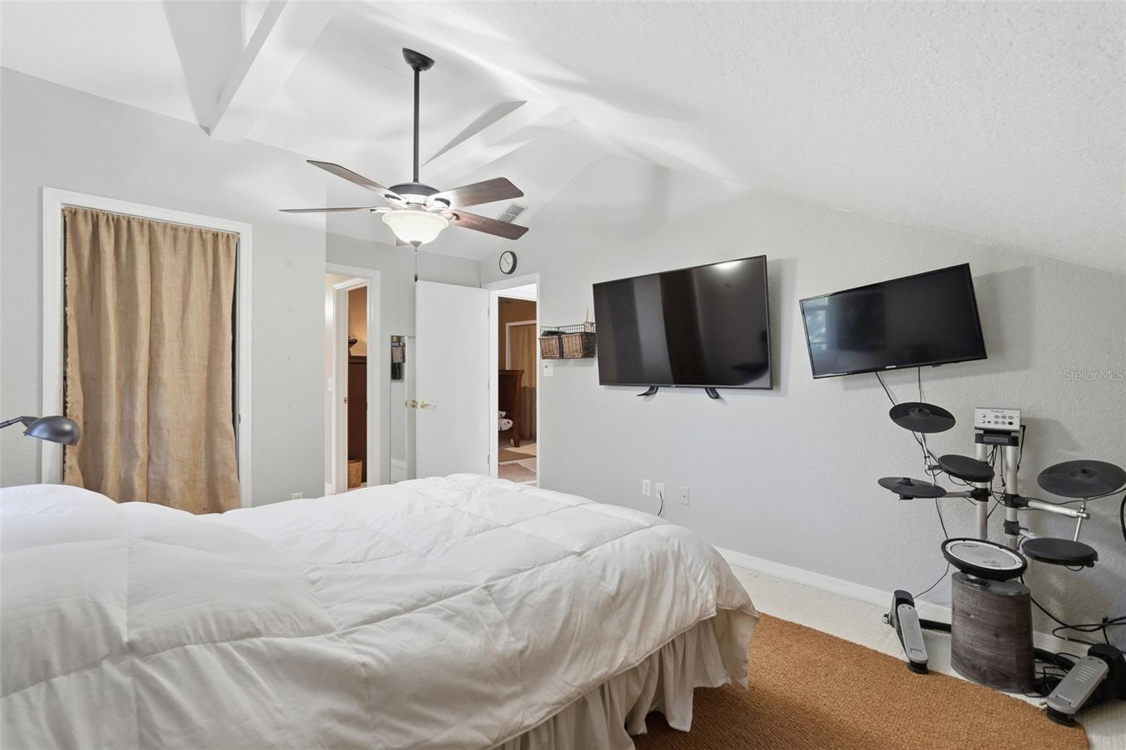 SUNSET HILLS REP - Residential