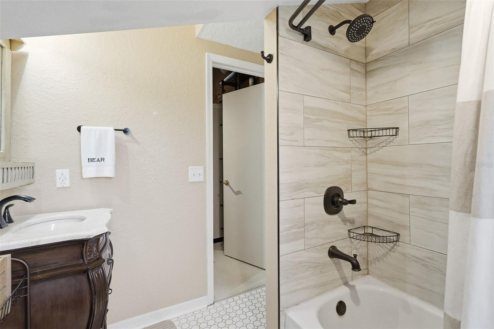 SUNSET HILLS REP - Residential