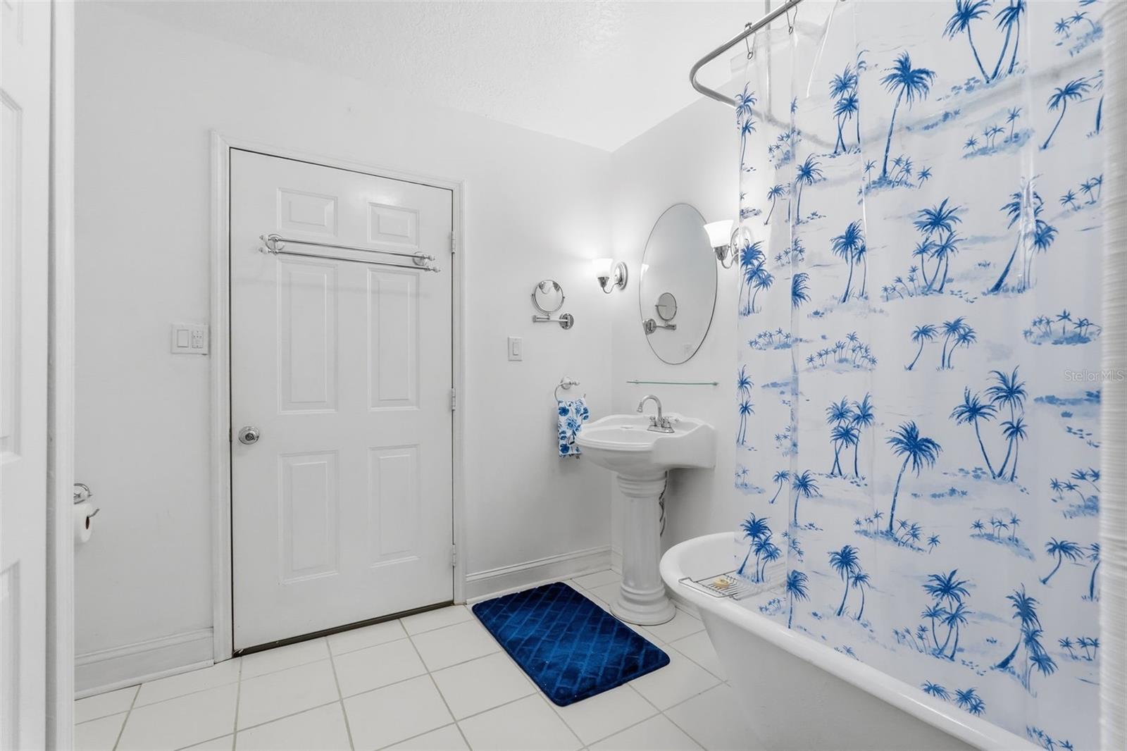 SUNSET HILLS REP - Residential