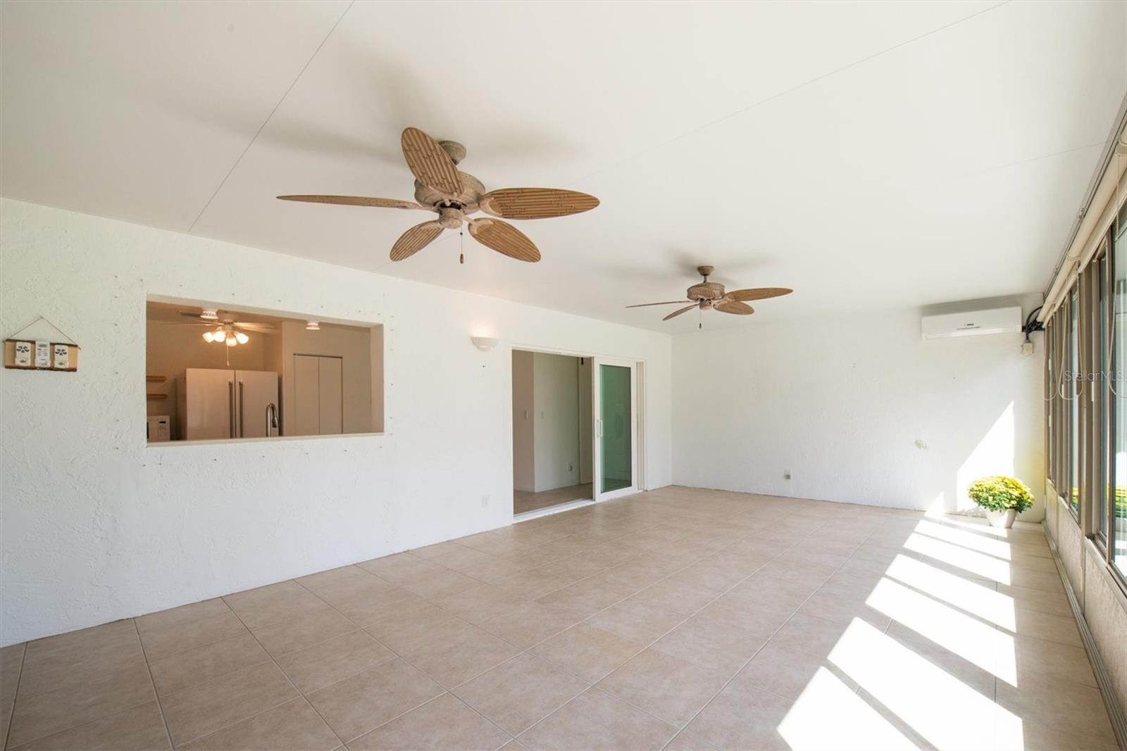 BAY PINES LAKES PH 1 - Residential