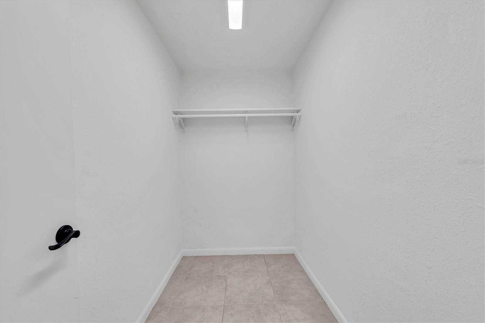 BAY PINES LAKES PH 1 - Residential