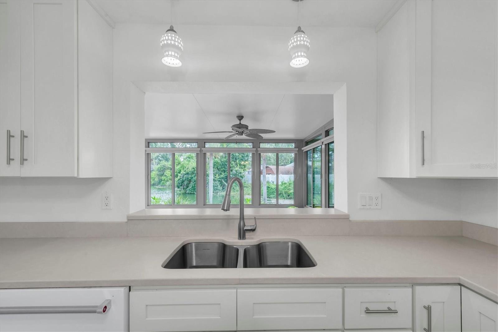 BAY PINES LAKES PH 1 - Residential