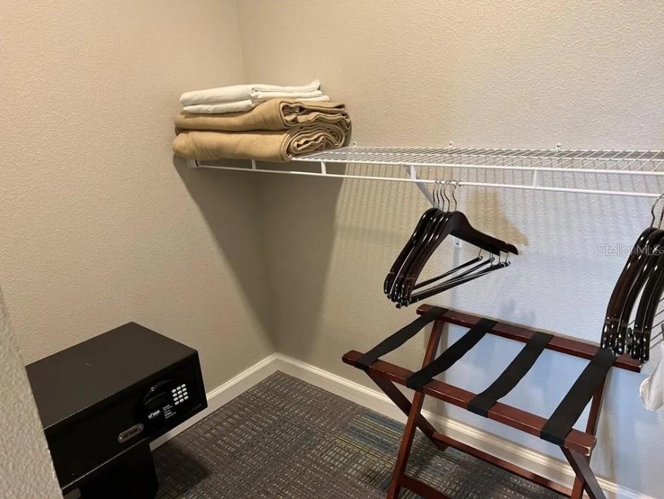 GROVE RESORT AND SPA HOTEL CONDOMINIUM 1 - Residential