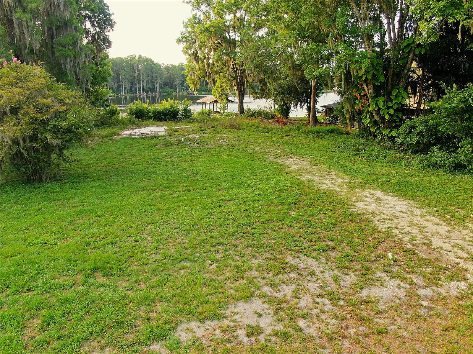 HOLIDAY CLUB - Land