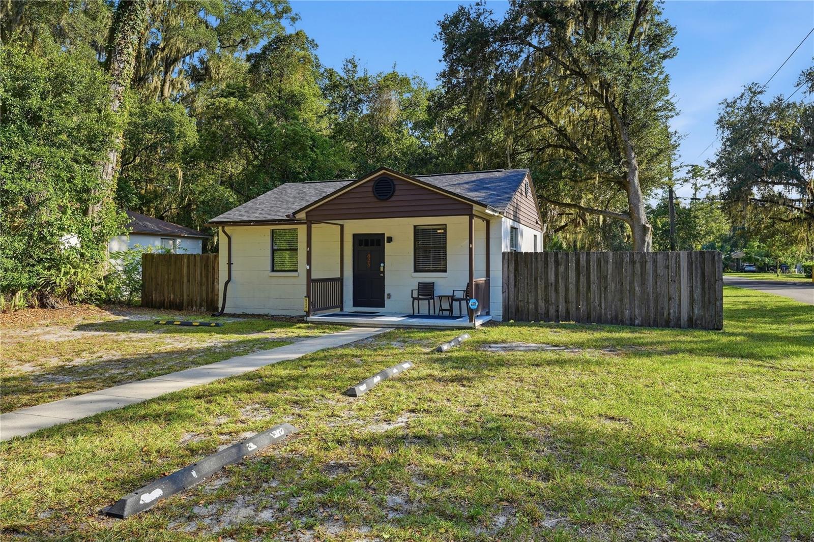 825 NW 19TH AVENUE