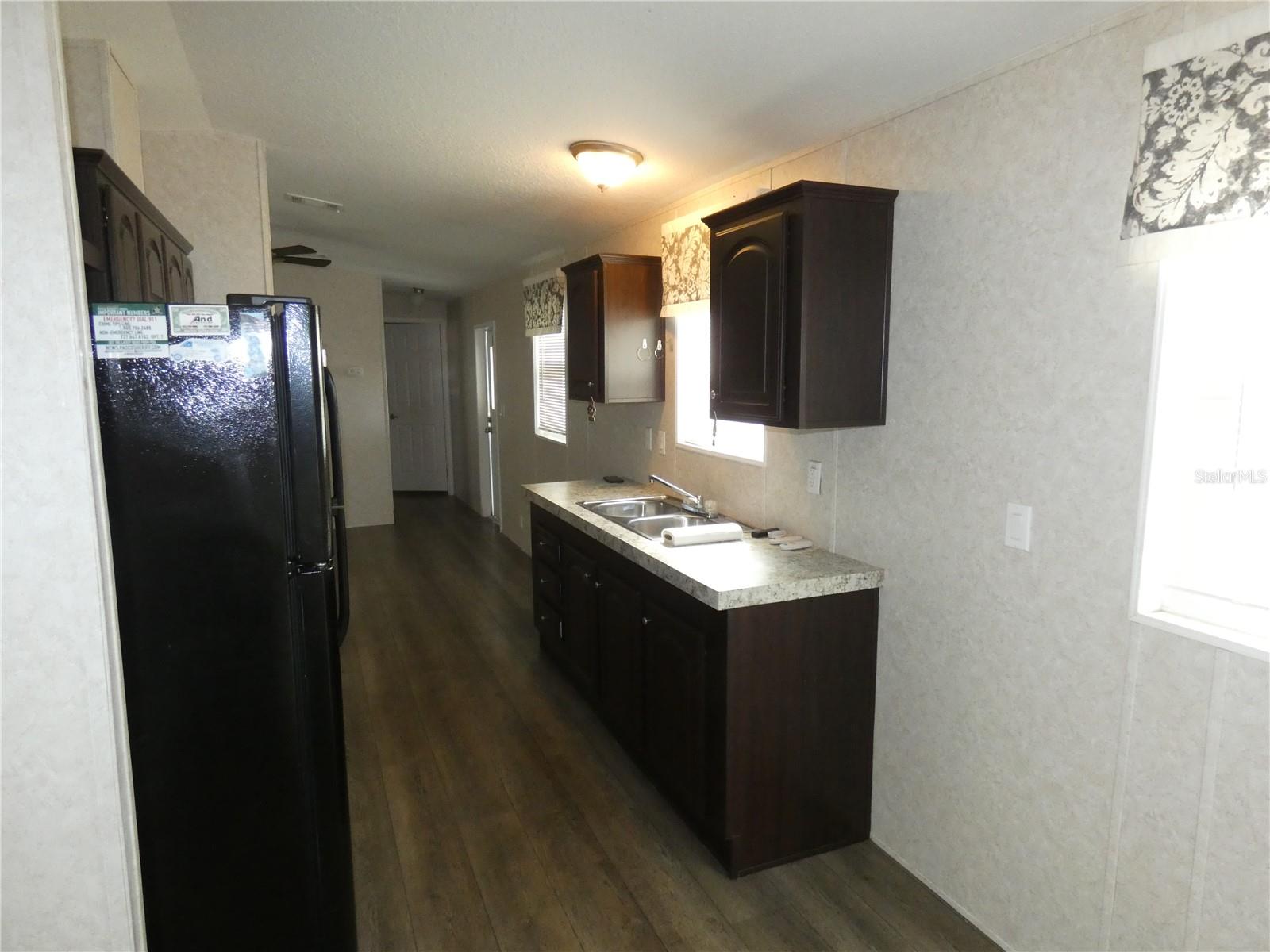 SUNSHINE PARK - Residential