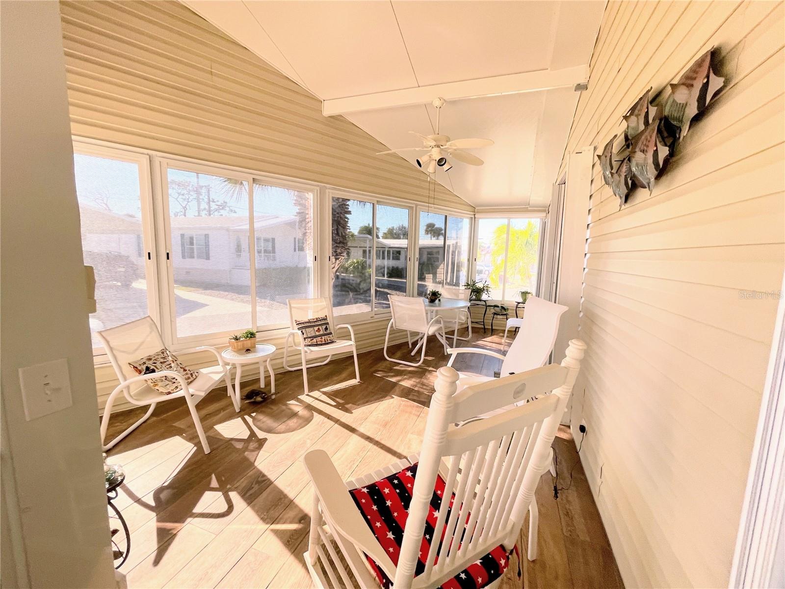 COUNTRY CLUB ESTATES - Residential